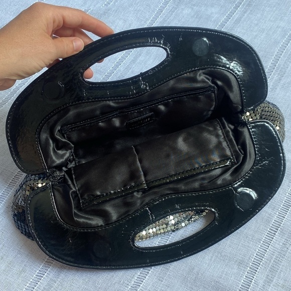 Express Y2K metal mesh hand bag. - Picture 4 of 13